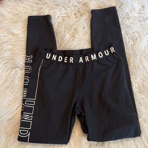 Black under armour leggings